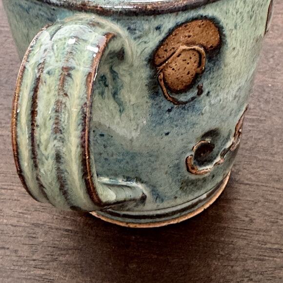 Studio Art Pottery Mug Green Brown Raised Abstract Swirl Striped Handle Signed - Picture 10 of 14